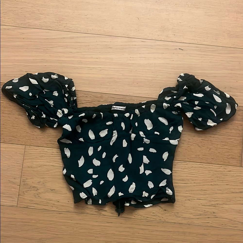 Reformation Green & White Berry Top